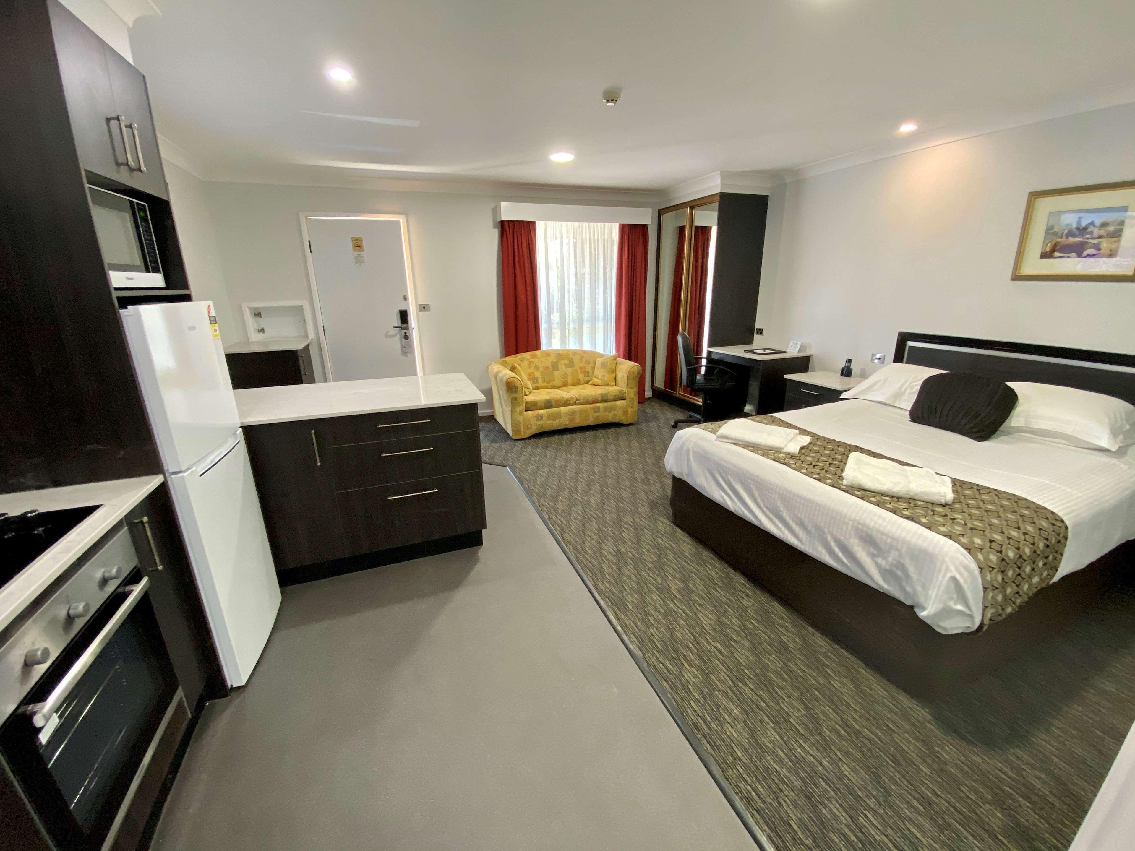 Best Western Plus All Settlers Motor Inn Tamworth Exterior photo
