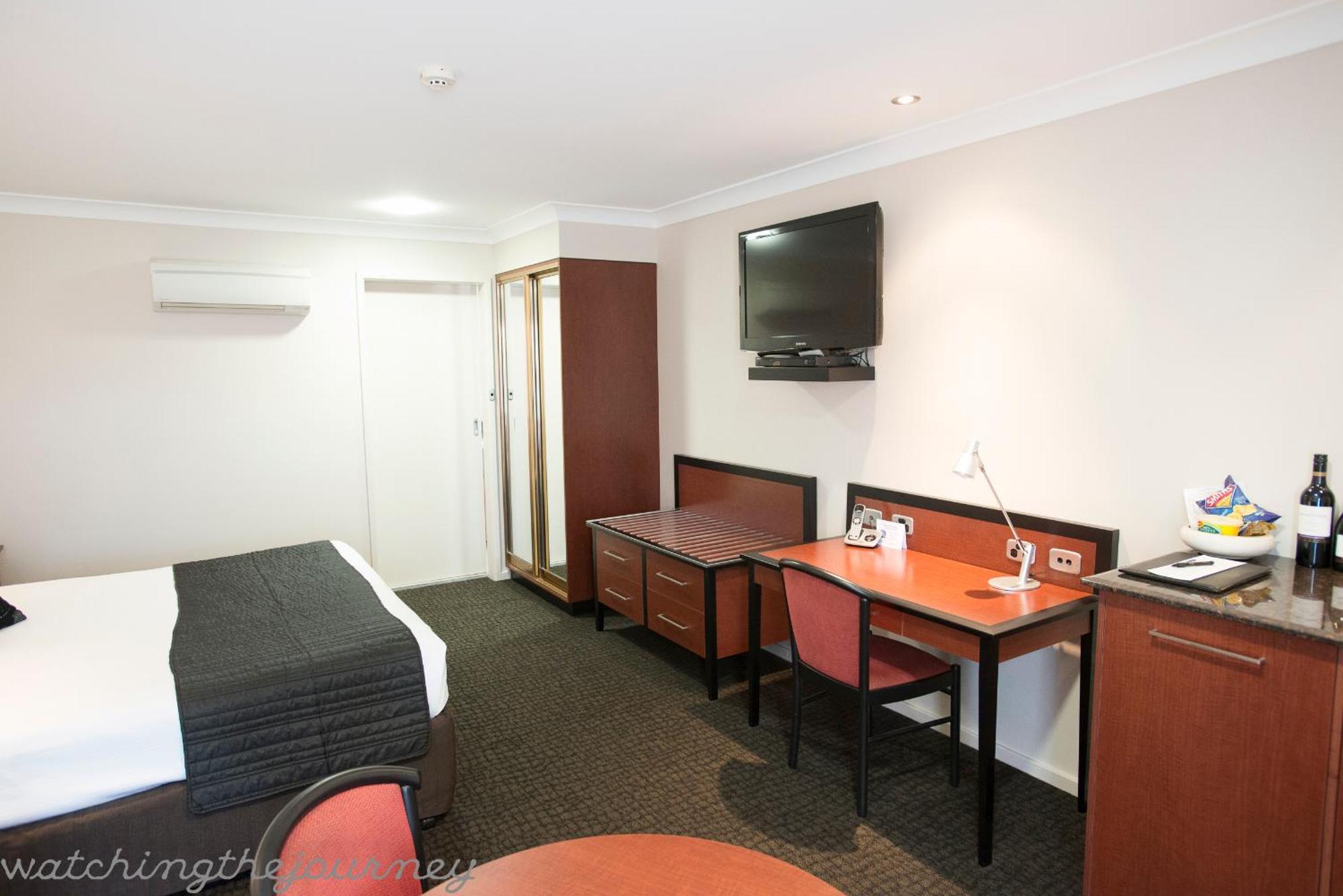 Best Western Plus All Settlers Motor Inn Tamworth Room photo